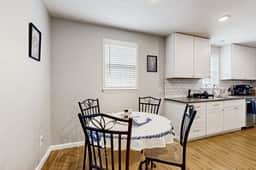 Updated Pet-Friendly Home Near Park Circle, Charleston & Beaches