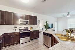 Spacious 3BR in Pet Friendly Walkable Resort with a Pool