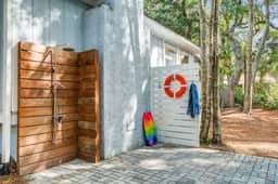 Stunning home, close to beach with large deck, pool & outdoor shower